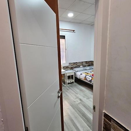 Habitacion Doble Con Bano Privado Οσπιταλέτ ντε Λιοβρεγάτ Εξωτερικό φωτογραφία