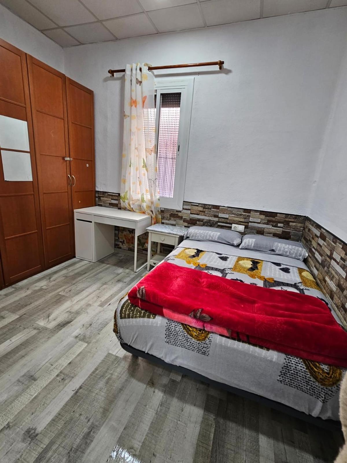 Habitacion Doble Con Bano Privado Οσπιταλέτ ντε Λιοβρεγάτ Εξωτερικό φωτογραφία